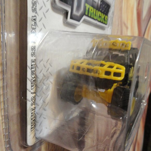 Jada Just Metals HUMMER 2003 KC edition~NIP~2019 edition~Big Tires~Diecast - Picture 3 of 6